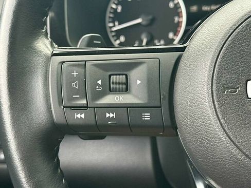 Used 2023 Nissan Pathfinder SL FWD image 30