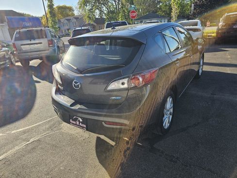 Used 2013 MAZDA MAZDA3 i Touring FWD image 11