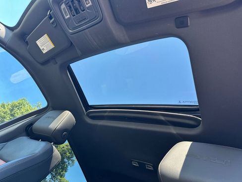Used 2019 GMC Sierra 1500 AT4 w/ AT4 Premium Package AWD/4WD image 33