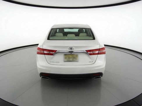 Used 2014 Toyota Avalon XLE Premium image 6