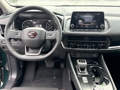 New 2026 Nissan Rogue SV AWD/4WD image 7