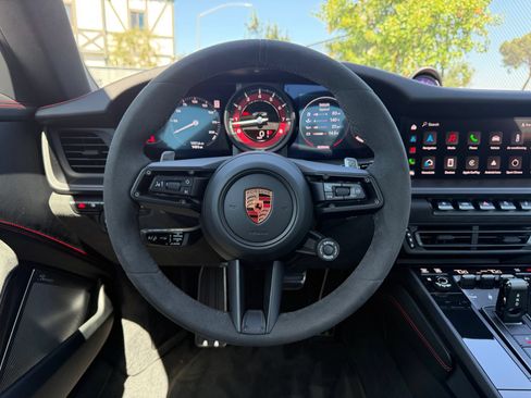 Certified 2024 Porsche 911 Carrera GTS RWD image 15