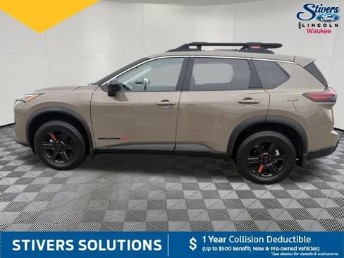 Used 2025 Nissan Rogue SV AWD/4WD image 11