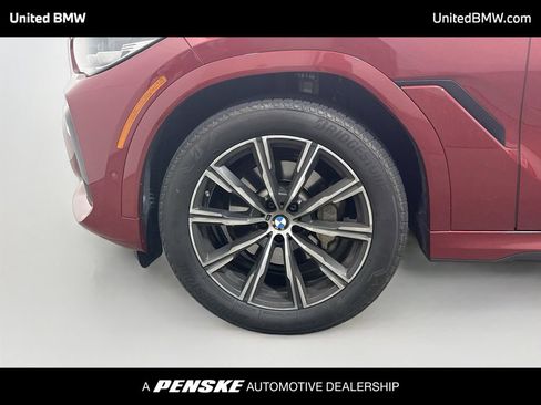 Used 2021 BMW X6 xDrive40i AWD/4WD image 2