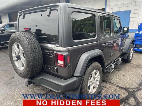 Used 2019 Jeep Wrangler Unlimited Sport S AWD/4WD image 3