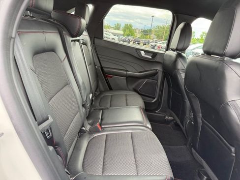 Used 2023 Ford Escape ST-Line w/ Tech Pack #1 AWD/4WD image 17