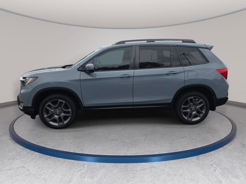 Used 2023 Honda Passport EX-L image 8