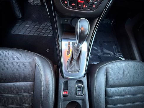 Used 2017 Buick Cascada Premium image 18