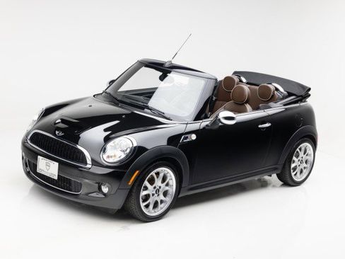 Used 2009 MINI Cooper S image 1