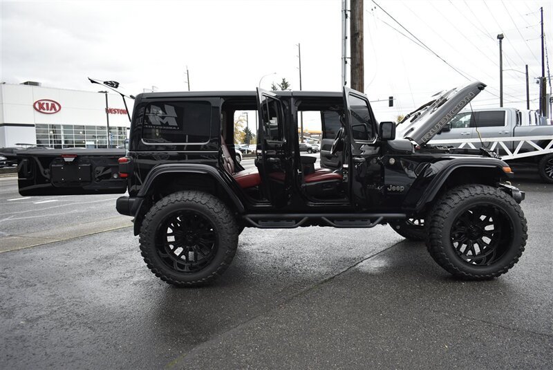 Used 2024 Jeep Wrangler Unlimited Rubicon 392 AWD/4WD image 42