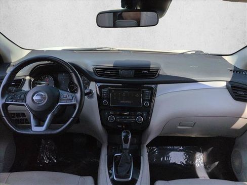 Used 2020 Nissan Rogue Sport SL AWD/4WD image 17