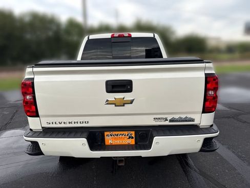 Used 2014 Chevrolet Silverado 1500 High Country w/ High Country Premium Package AWD/4WD image 4