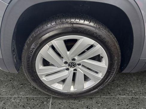 Used 2021 Volkswagen Atlas SEL image 24