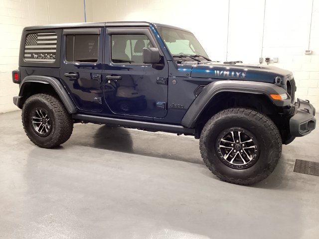 Used 2025 Jeep Wrangler Unlimited Sport AWD/4WD image 8