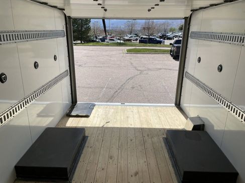 New 2024 Ford E-450 and Econoline 450 Super Duty w/ Driver's Safety Package RWD image 28