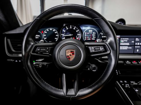 Used 2020 Porsche 911 Carrera S image 10