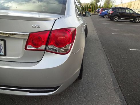 Used 2014 Chevrolet Cruze LTZ w/ RS Package image 13