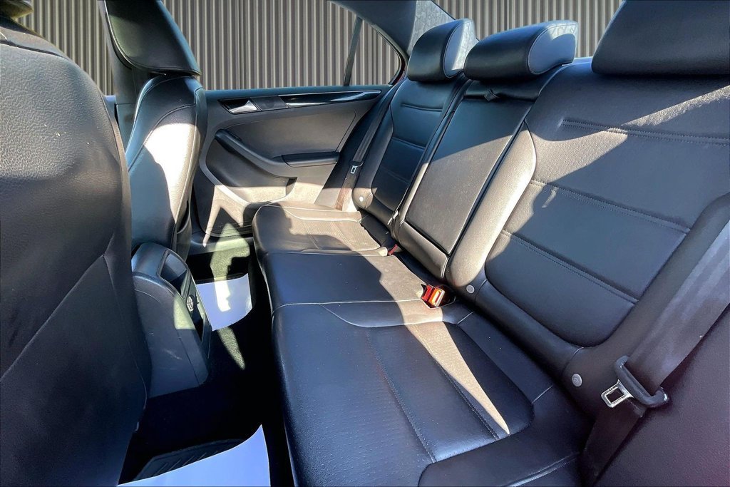 Used 2018 Volkswagen Jetta Sport FWD image 24