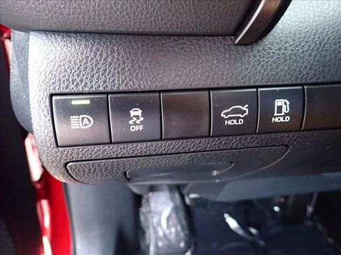 Used 2023 Toyota Camry SE w/ Convenience Package FWD image 14