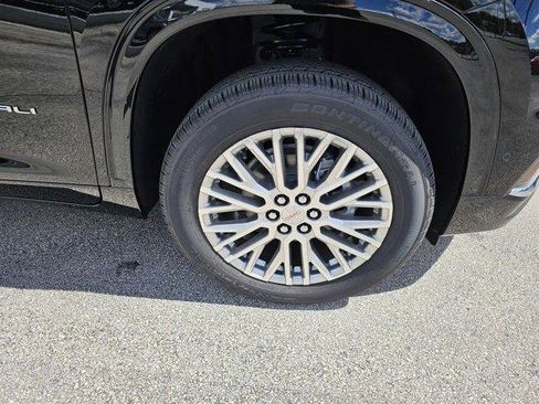 New 2026 GMC Acadia Denali w/ Super Cruise Package image 11