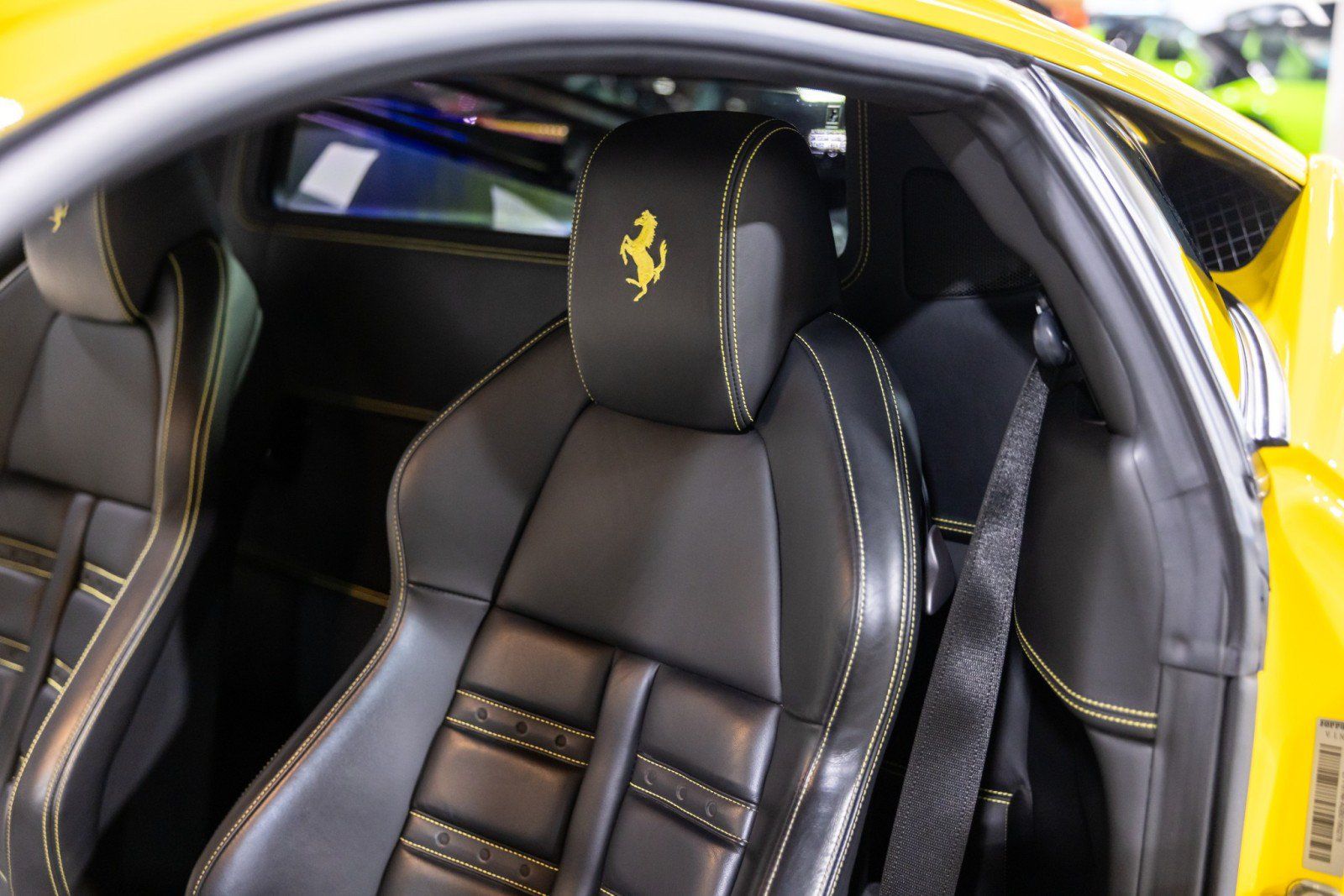 Used 2011 Ferrari 458 Italia Coupe RWD image 40