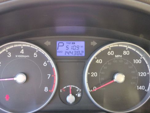 Used 2011 Hyundai Accent GLS w/ Premium Pkg 4 image 20