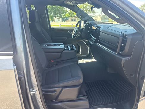 Used 2024 Chevrolet Silverado 1500 LT AWD/4WD image 24