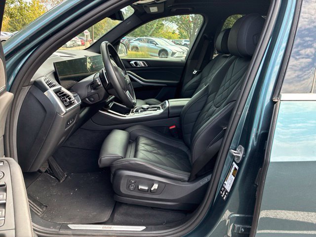 Used 2026 BMW X5 xDrive40i AWD/4WD image 3