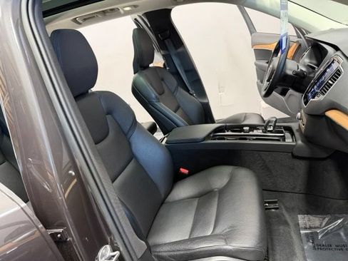 Used 2023 Volvo XC90 B6 Plus w/ Protection Package Premier AWD/4WD image 26