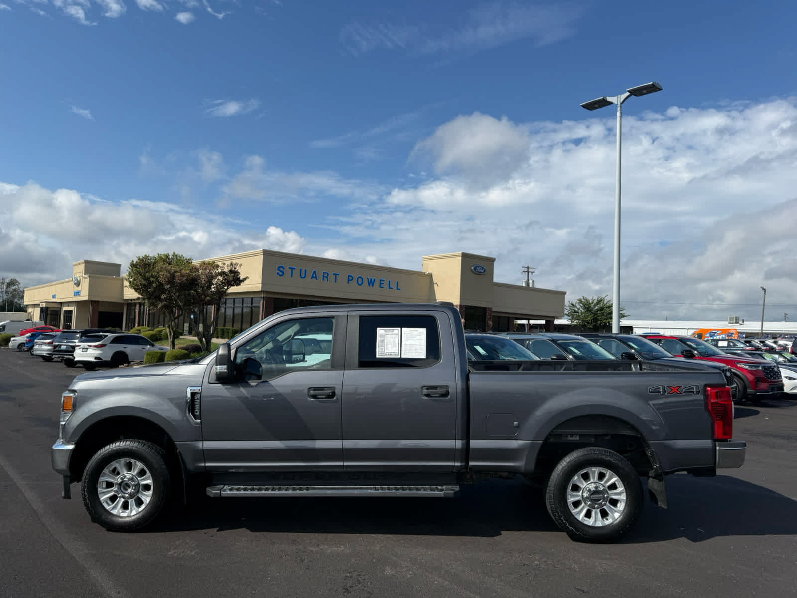 Used 2022 Ford F250 XL w/ STX Appearance Package AWD/4WD image 25