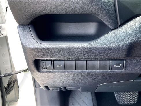 Used 2024 Toyota RAV4 XLE Premium FWD image 34