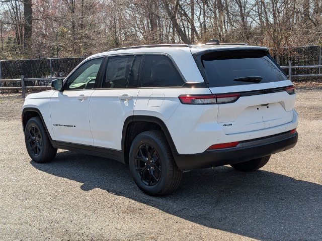New 2026 Jeep Grand Cherokee Altitude AWD/4WD image 5