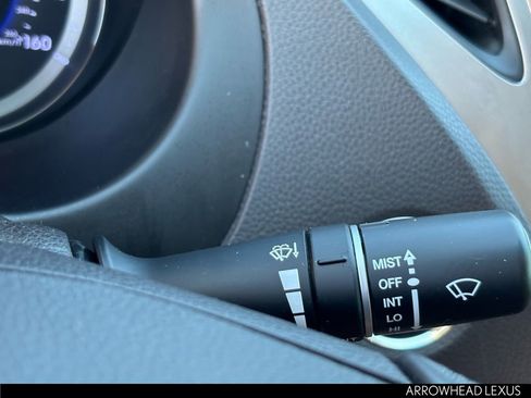 Used 2013 Hyundai Azera Base image 18