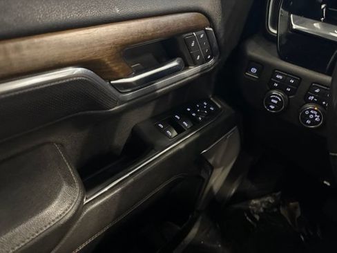 Used 2024 Chevrolet Silverado 3500 High Country w/ Z71 Off-Road Package AWD/4WD image 32