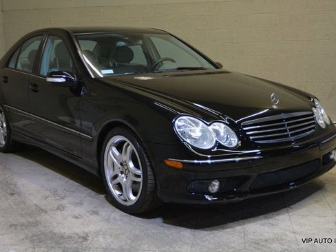 Used 2005 Mercedes-Benz C 55 AMG Sedan image 1