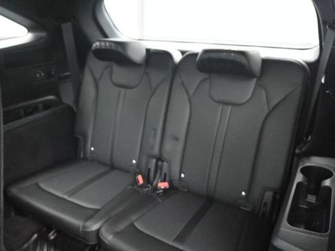 Used 2025 Kia Sorento SX Prestige AWD/4WD image 33