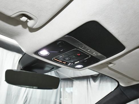 Used 2022 Bentley Continental GT image 44