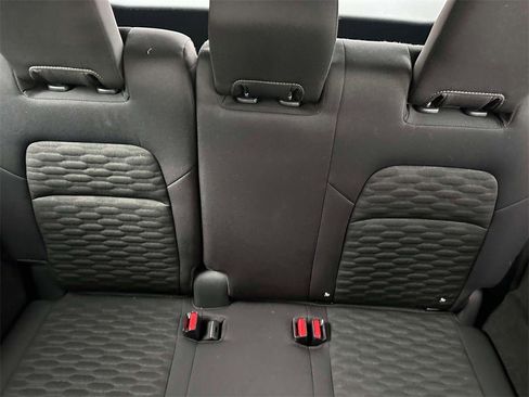 Certified 2024 Nissan Pathfinder SV image 11