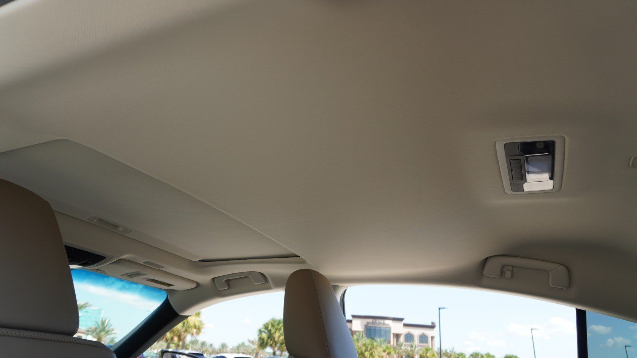 Used 2019 Lexus ES 350 w/ Premium Package FWD image 34
