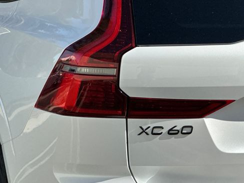New 2026 Volvo XC60 T8 Ultra AWD/4WD image 23
