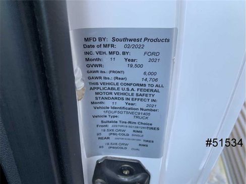 Used 2022 Ford F550 2WD Regular Cab Super Duty image 15