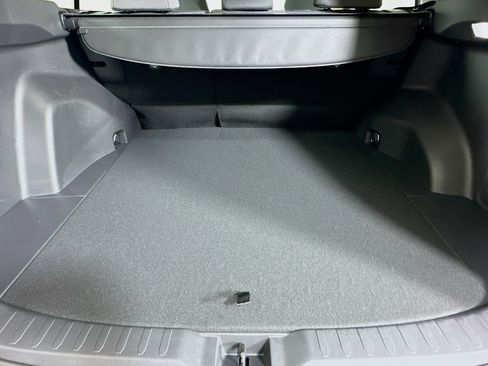 Used 2025 Toyota RAV4 XLE w/ Convenience Package image 28