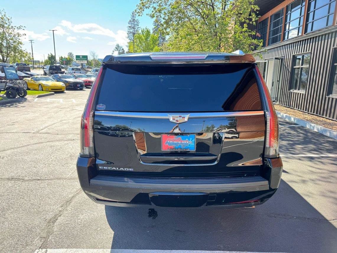 Used 2019 Cadillac Escalade ESV Premium Luxury AWD/4WD image 4