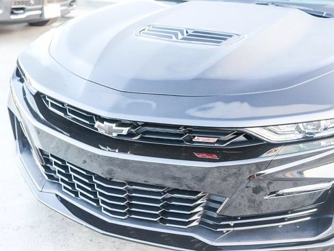 Used 2023 Chevrolet Camaro SS RWD image 6