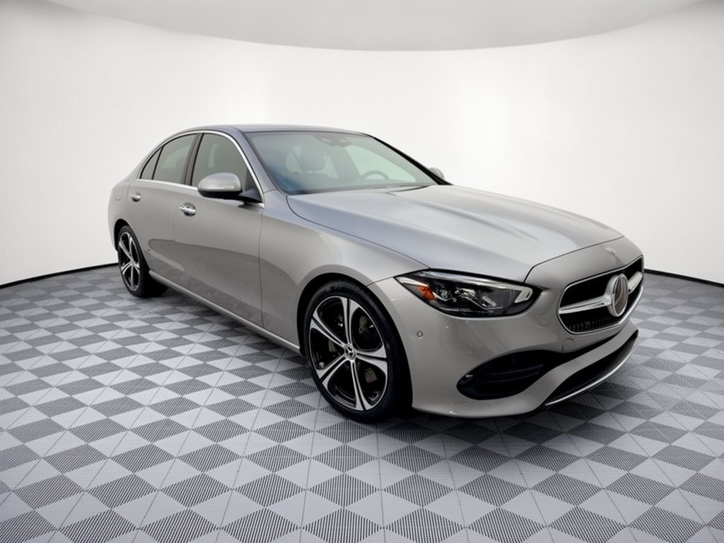 Used 2023 Mercedes-Benz C 300 Sedan image 7