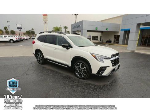 Used 2024 Subaru Ascent Limited w/ Technology Package image 2