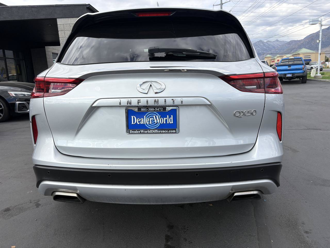 Used 2019 INFINITI QX50 Essential w/ Premium Heat Package AWD/4WD image 5