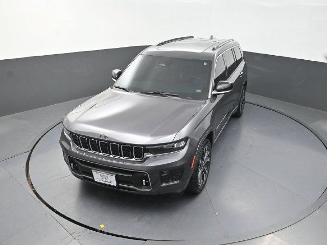 Used 2021 Jeep Grand Cherokee L Overland w/ Luxury Tech Group IV AWD/4WD image 14