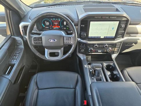 Certified 2022 Ford F150 Lariat w/ Max Trailer Tow Package image 12