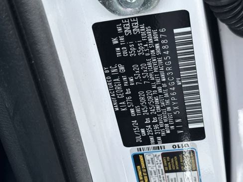 Certified 2024 Kia Telluride S w/ S Sunroof Package image 29